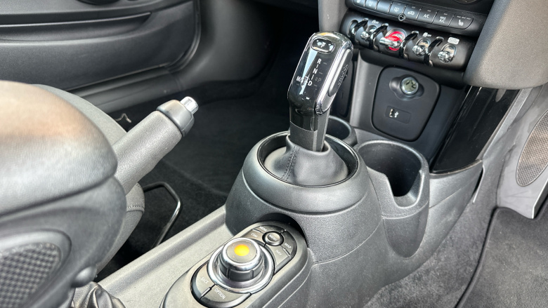 MINI Hatchback 2.0 Cooper S Classic II 3dr Auto Petrol Hatchback